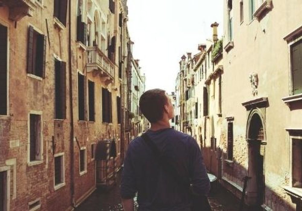 Building autocompletion for an editor based on ANTLR - x sito nuovo