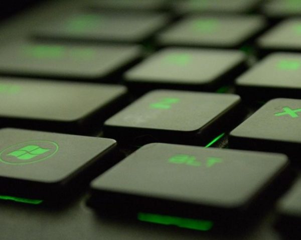 Code completion with ANTLR4-C3 - x sito nuovo