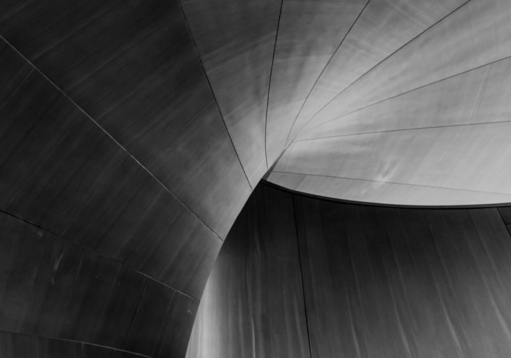 joel-filipe-pyHPJEjUYHY-unsplash