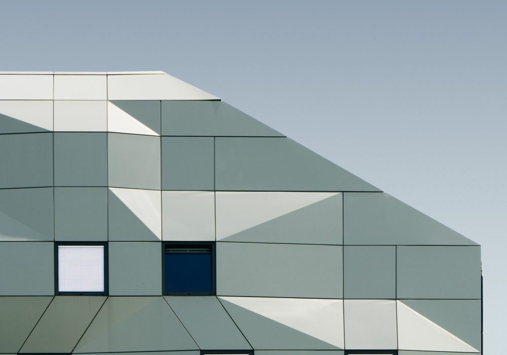 pierre-chatel-innocenti-pNVswjUbrwE-unsplash